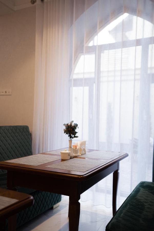 5 Wood Hotel & Spa Ташкент Екстериор снимка